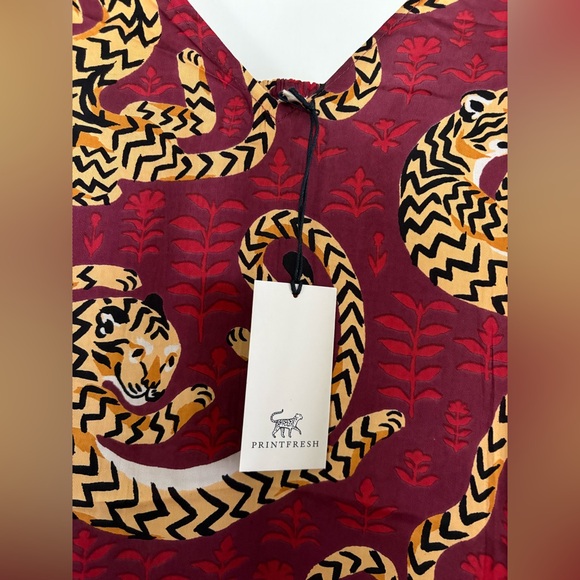 PrintFresh Twisted Tiger - Eco Satin Chic To Sleep Nightie - Merlot - Picture 4 of 9